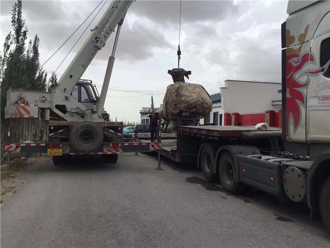 靖江市狭窄场地（如小区、车间）适合用哪种吊车？